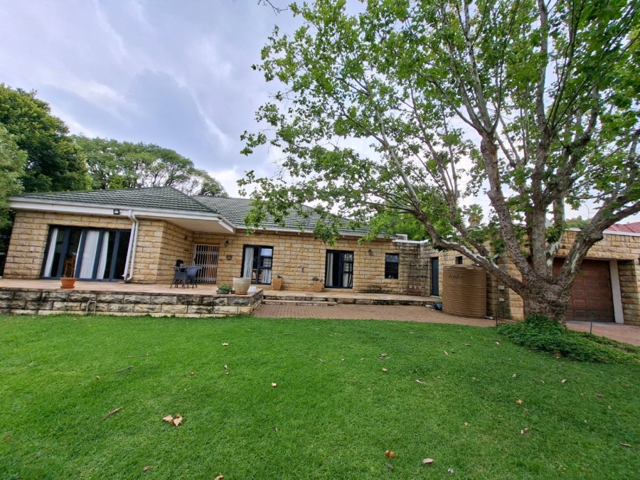 4 Bedroom Property for Sale in Waverley Free State